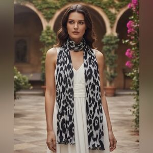 Black and grey airy scarf